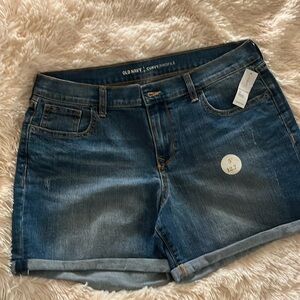 Old navy woman’s shorts size 12